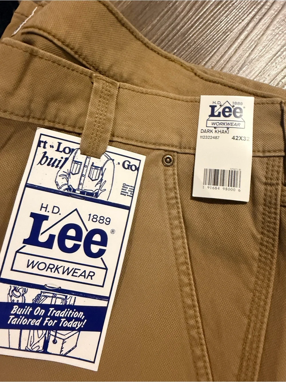 Lee Workwear Carpenter Utility Pants 42x32 Lot of 3 NWT Black Gray Khaki
